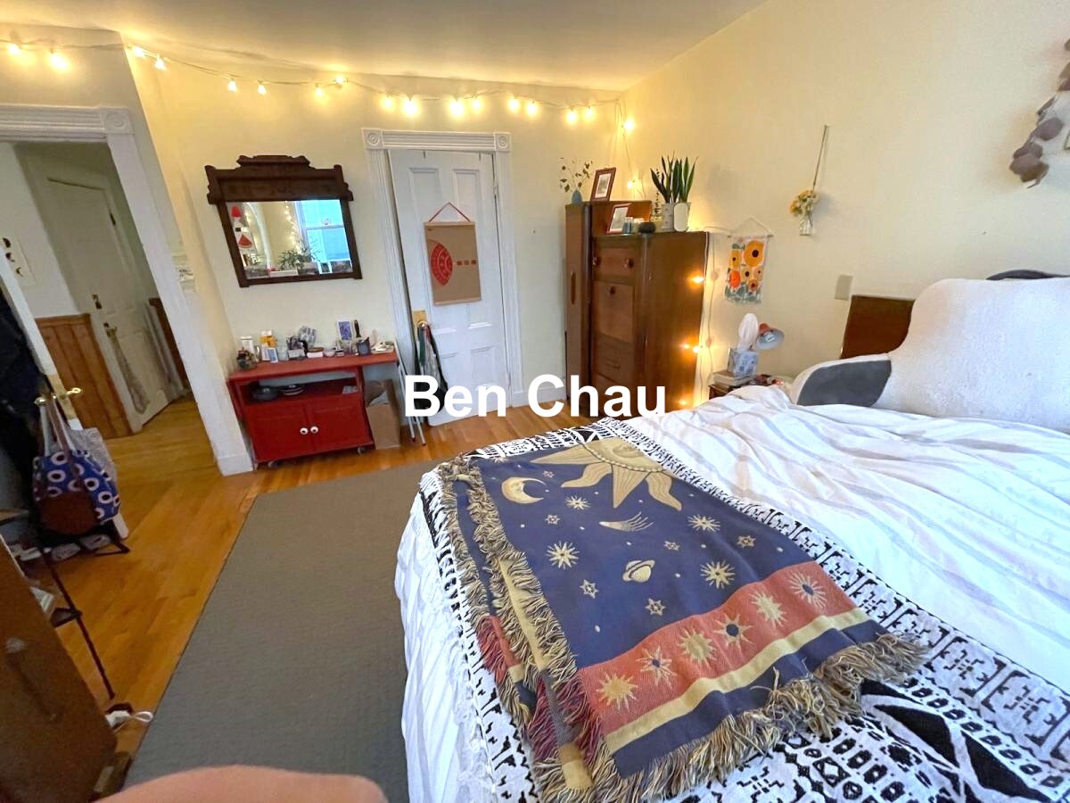 170 Putnam Ave, Cambridgeport