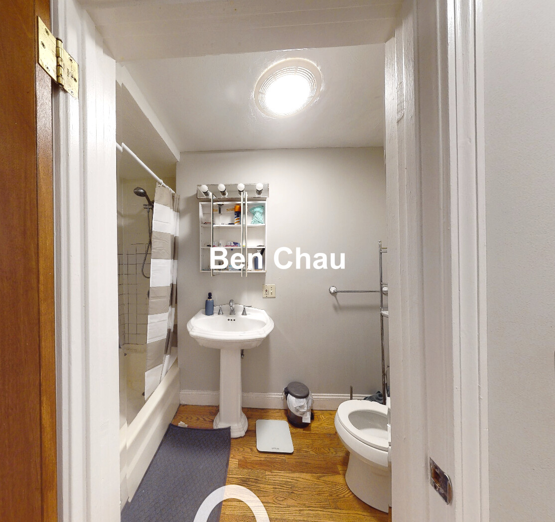 344 Putnam Ave, Cambridgeport