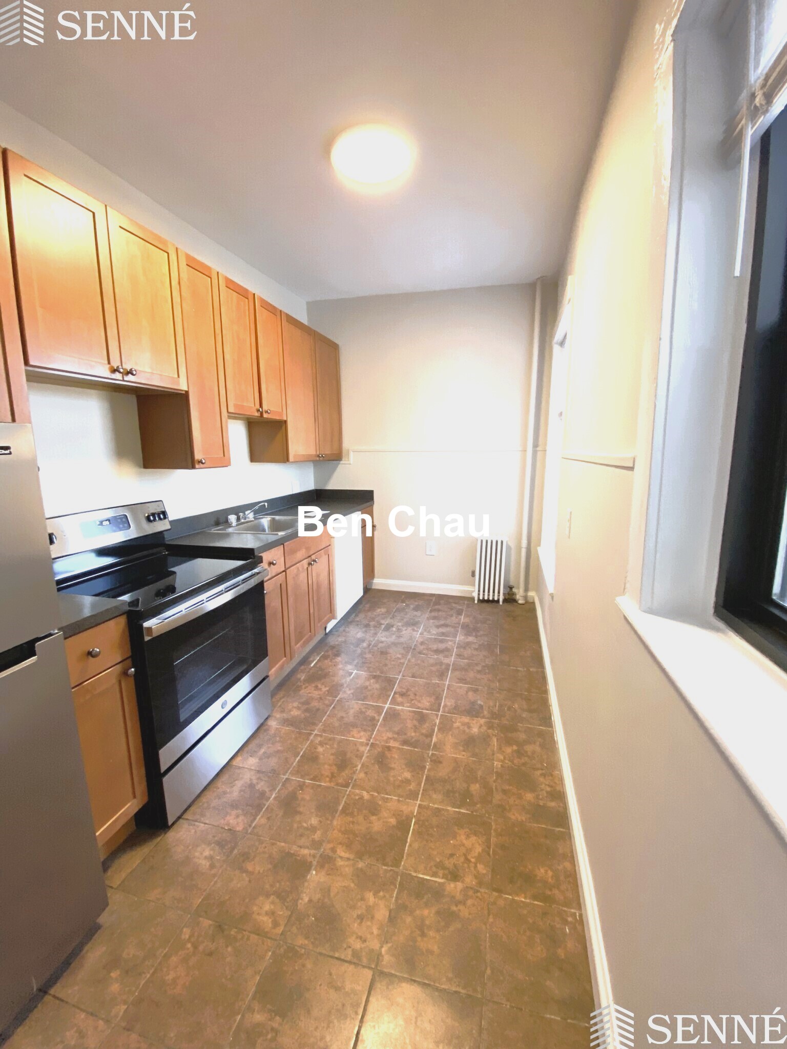 1039 Mass Ave, Harvard Square