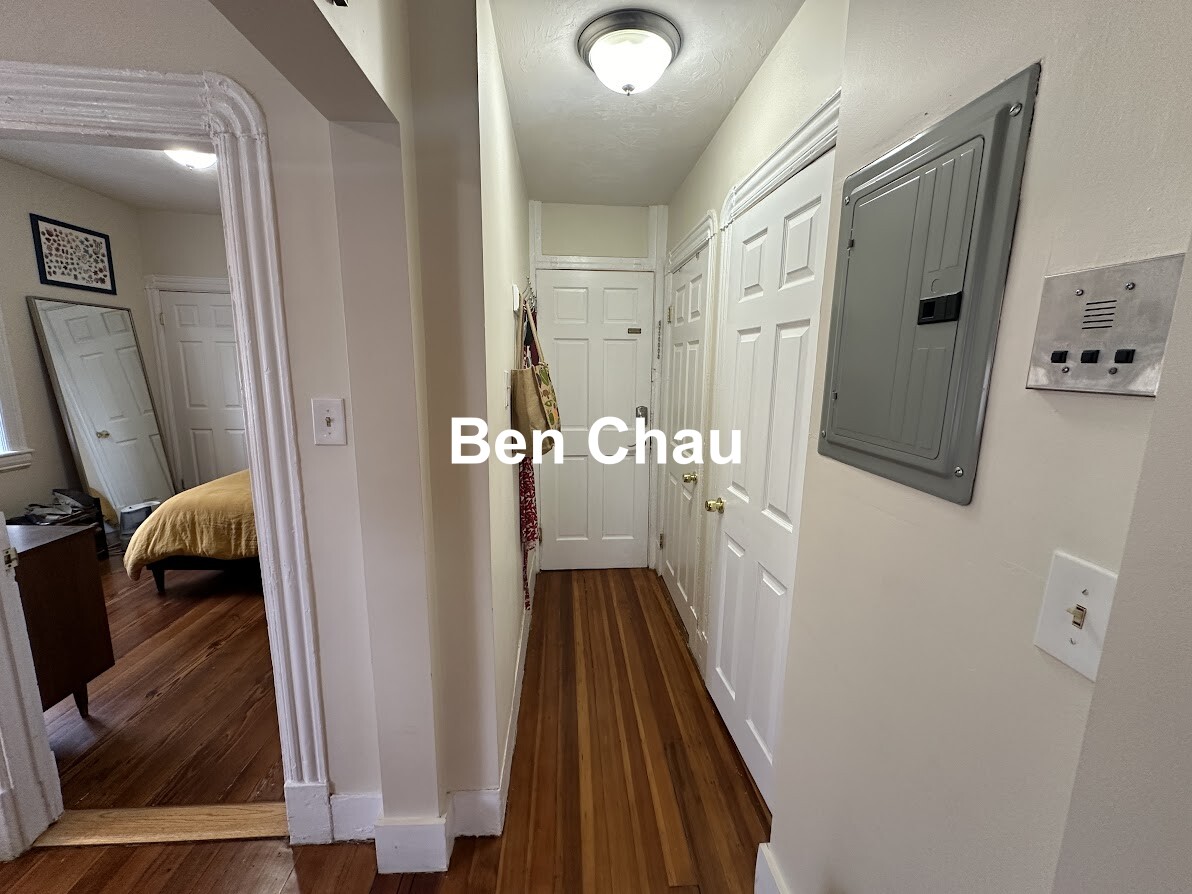 1056 Cambridge St, Inman Square