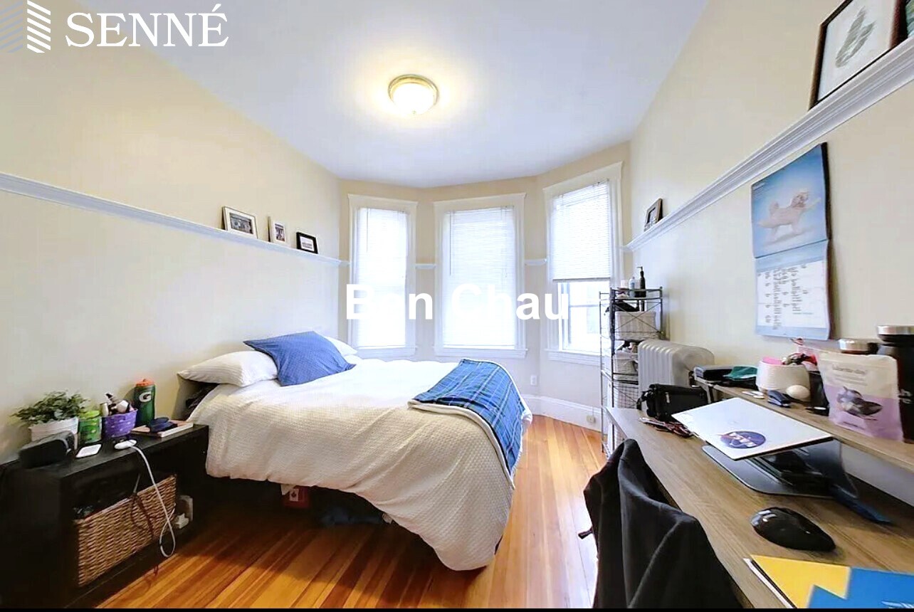 361 Washington St, The Port