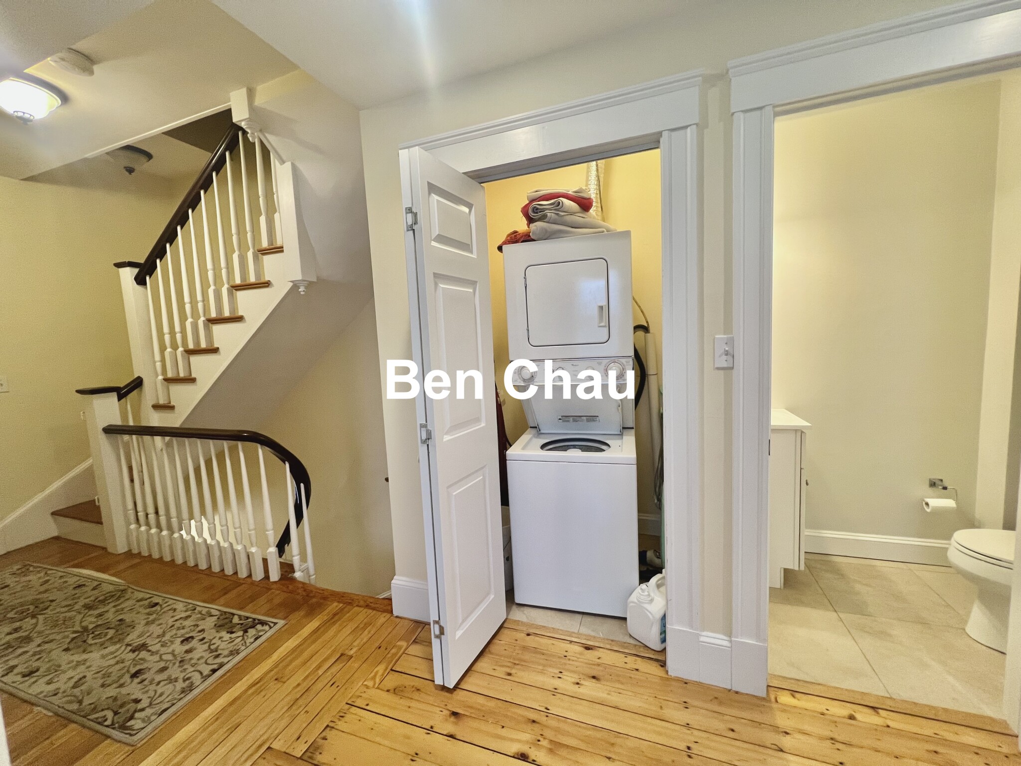 27 Essex St, The Port