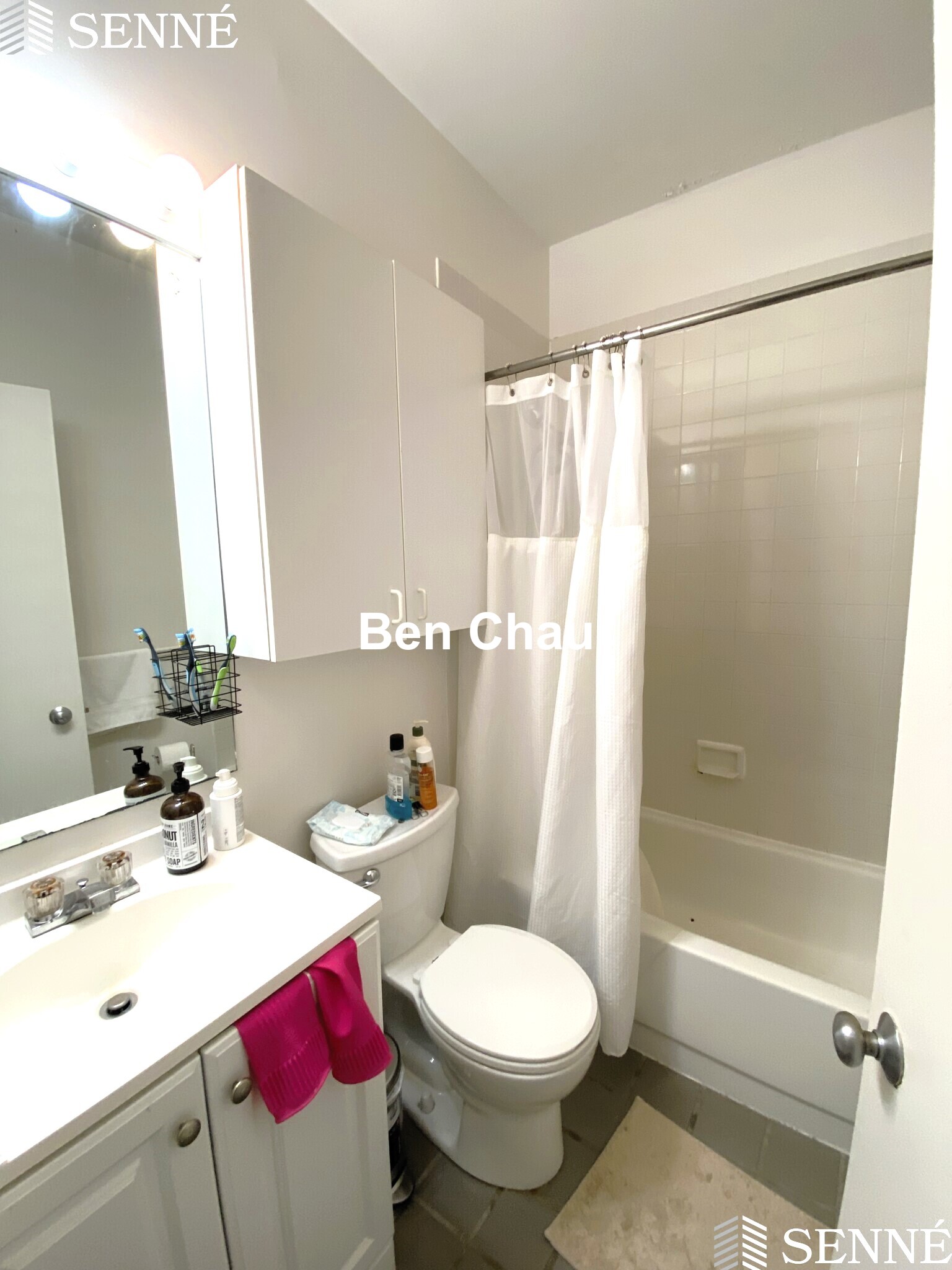 218 Thorndike St, East Cambridge