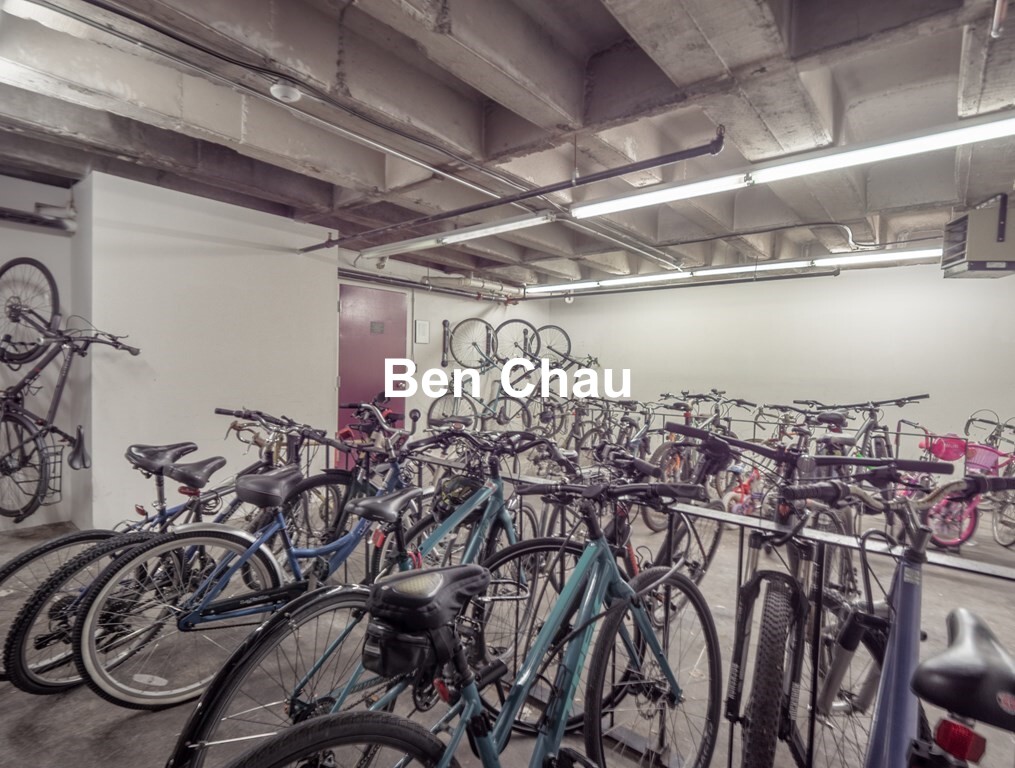 218 Thorndike St, East Cambridge