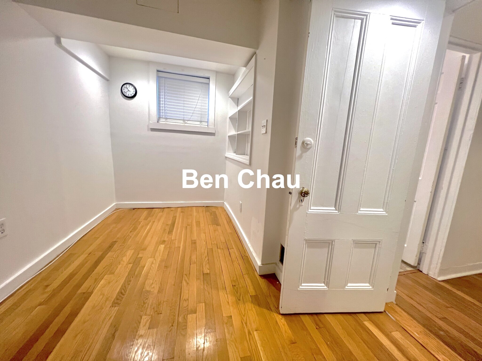 395 Broadway, Mid-Cambridge