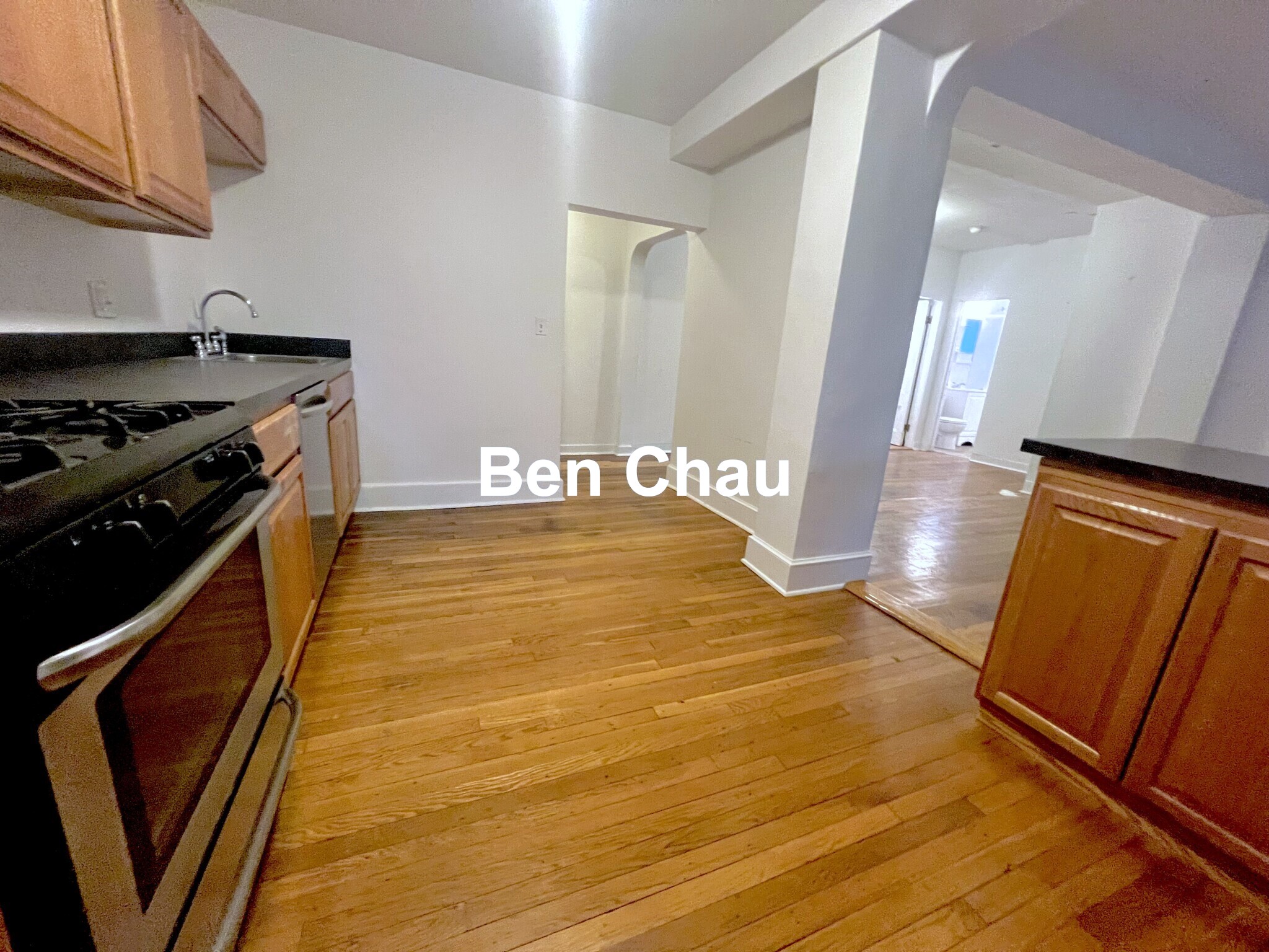 395 Broadway, Mid-Cambridge