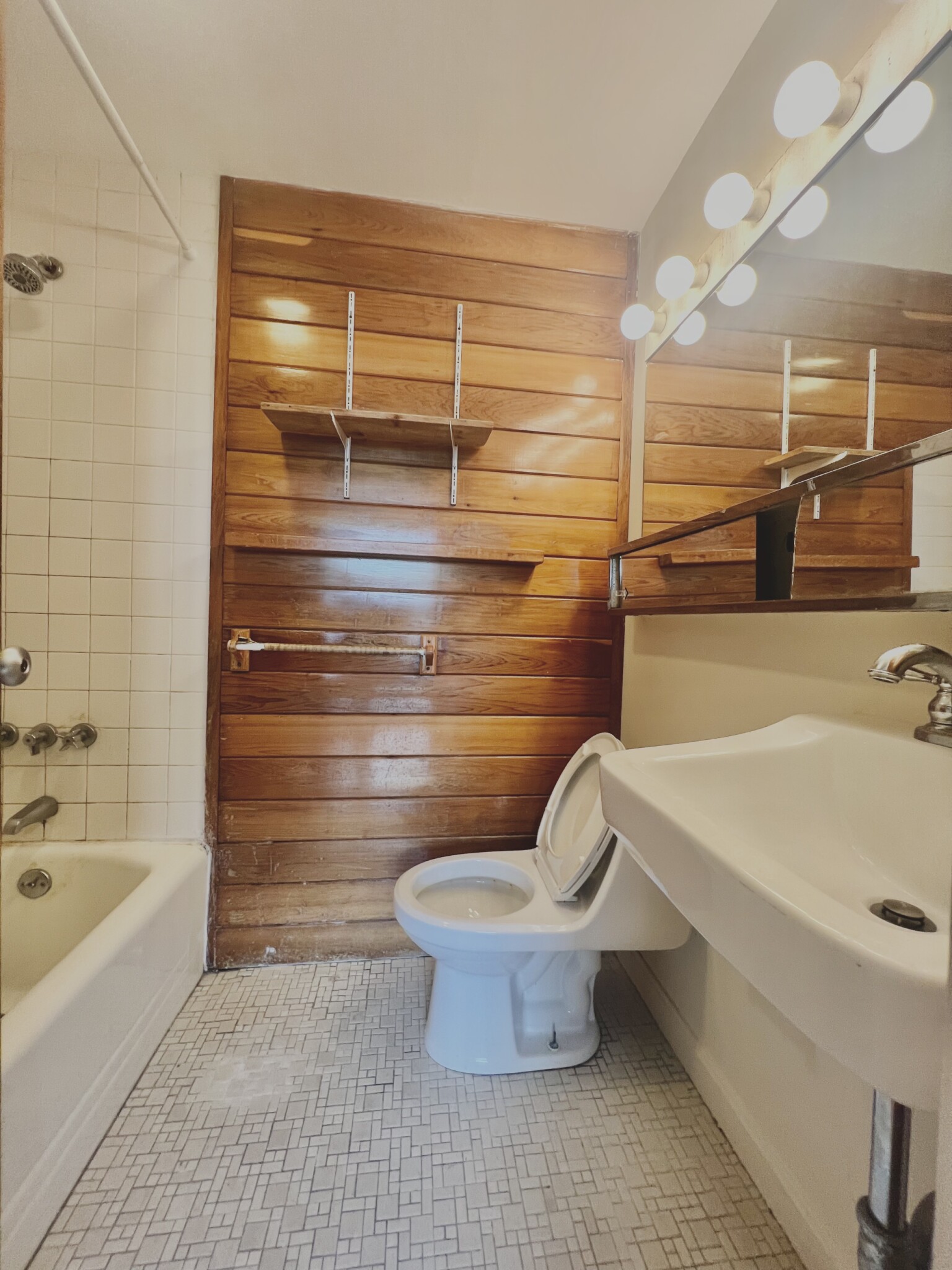 77 Trowbridge St, Mid-Cambridge