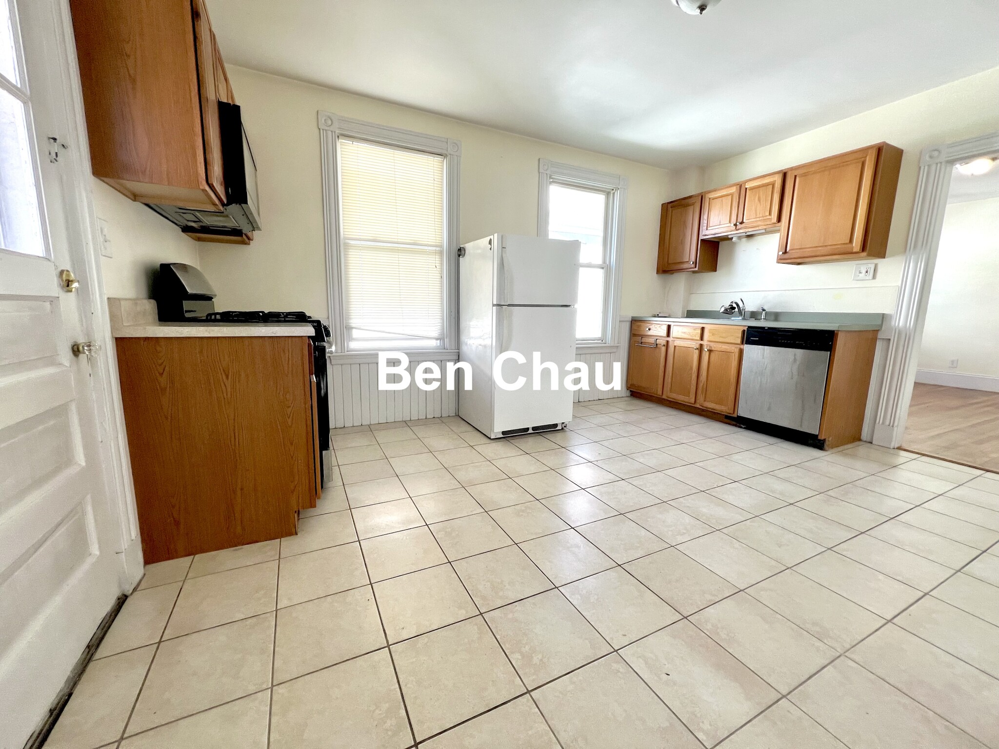 120 Walnut St, Winter Hill