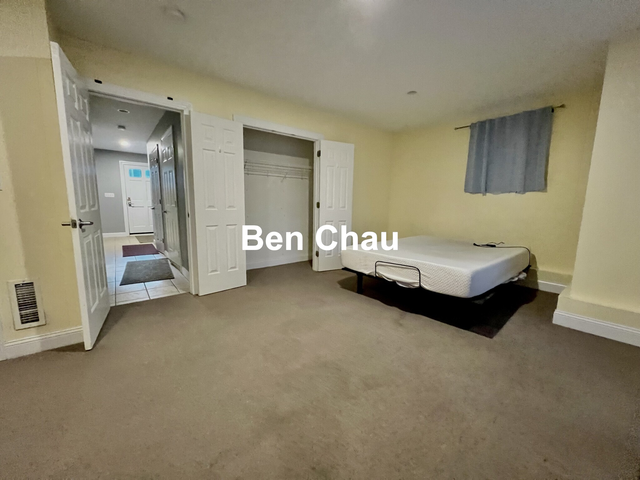 384 Washington St, Ward Two