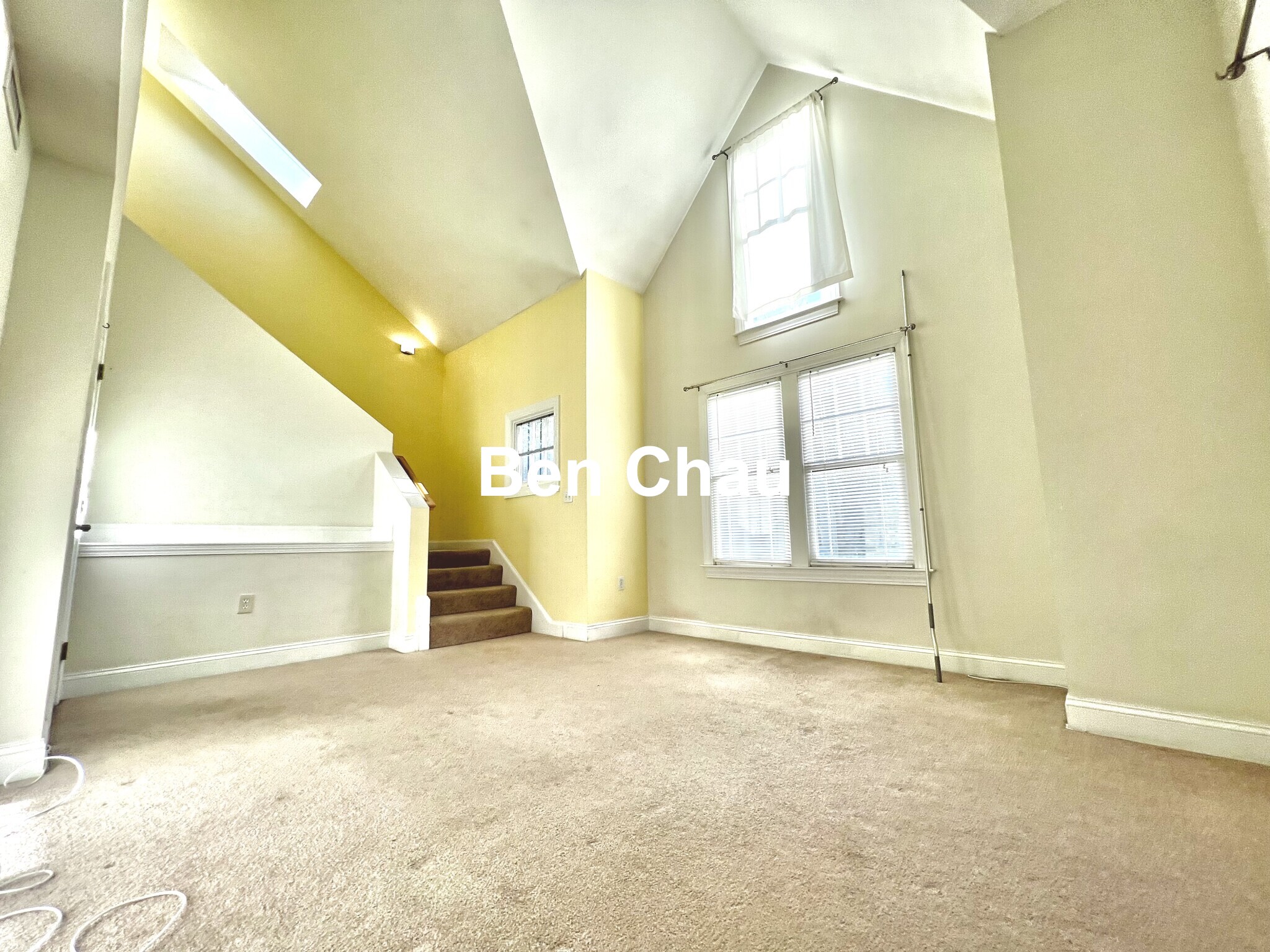 384 Washington St, Ward Two