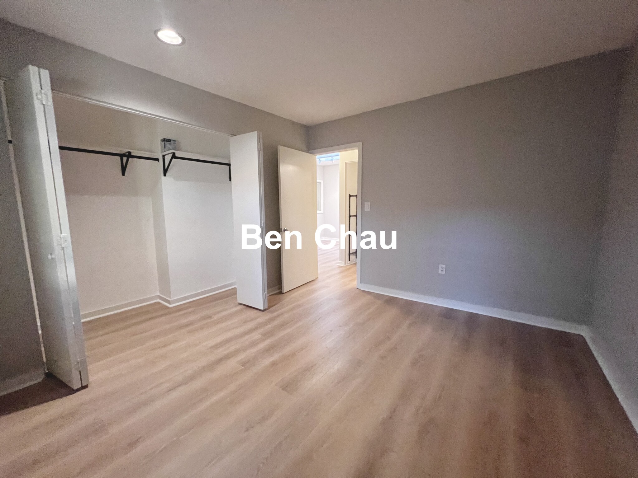 217 Thorndike St, East Cambridge