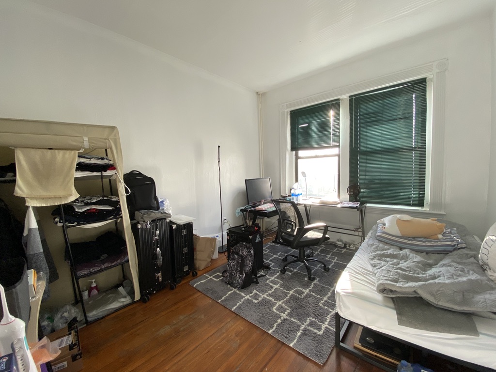 239 Harvard Ave, Allston