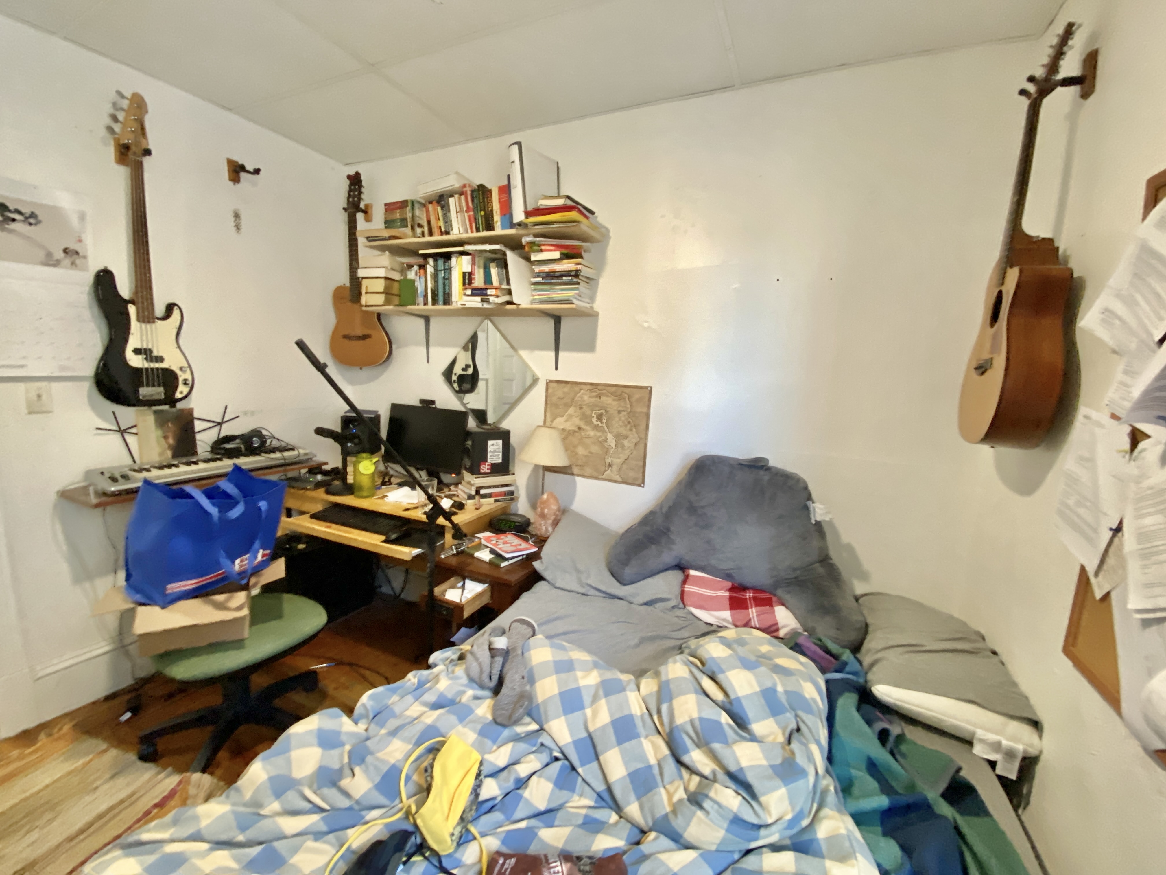 4 bed, 2 bath apartment for rent at 34 Brainerd Rd Unit 1, Allston — photo 60 of 66