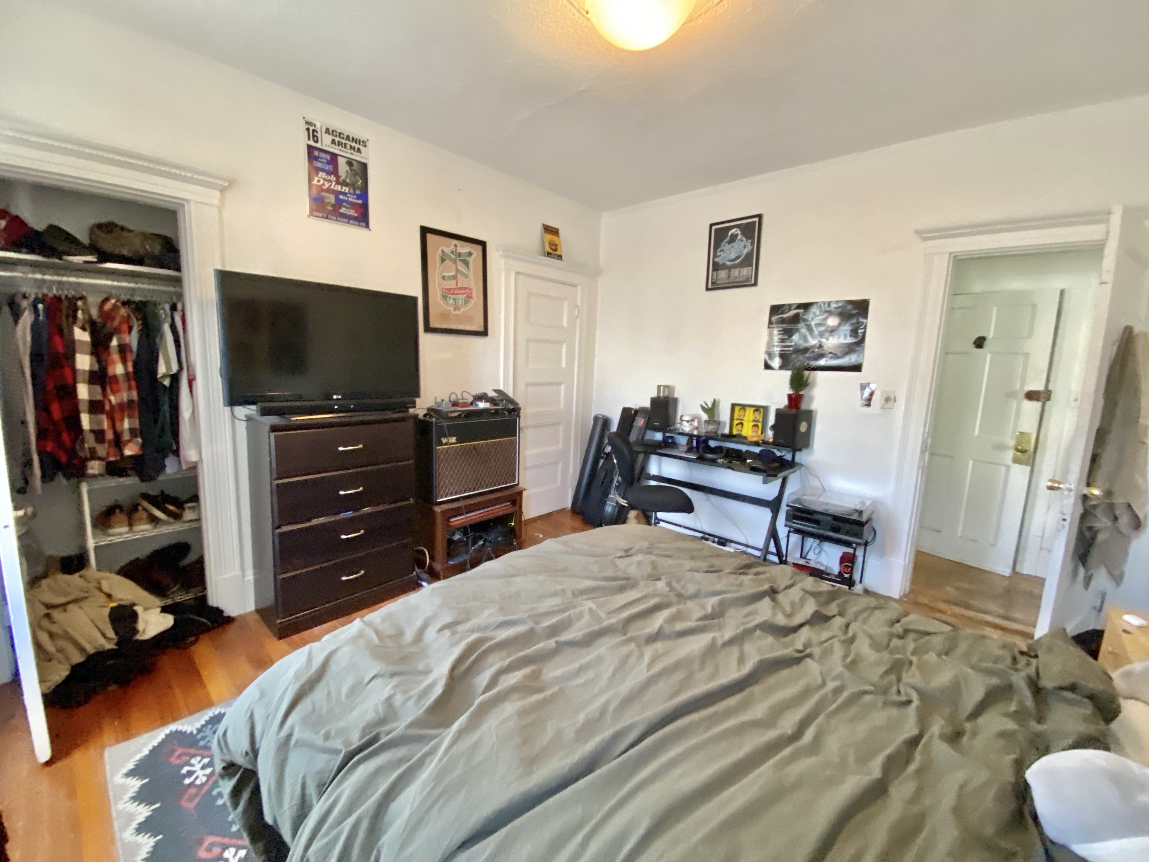 4 bed, 2 bath apartment for rent at 34 Brainerd Rd Unit 1, Allston — photo 57 of 66