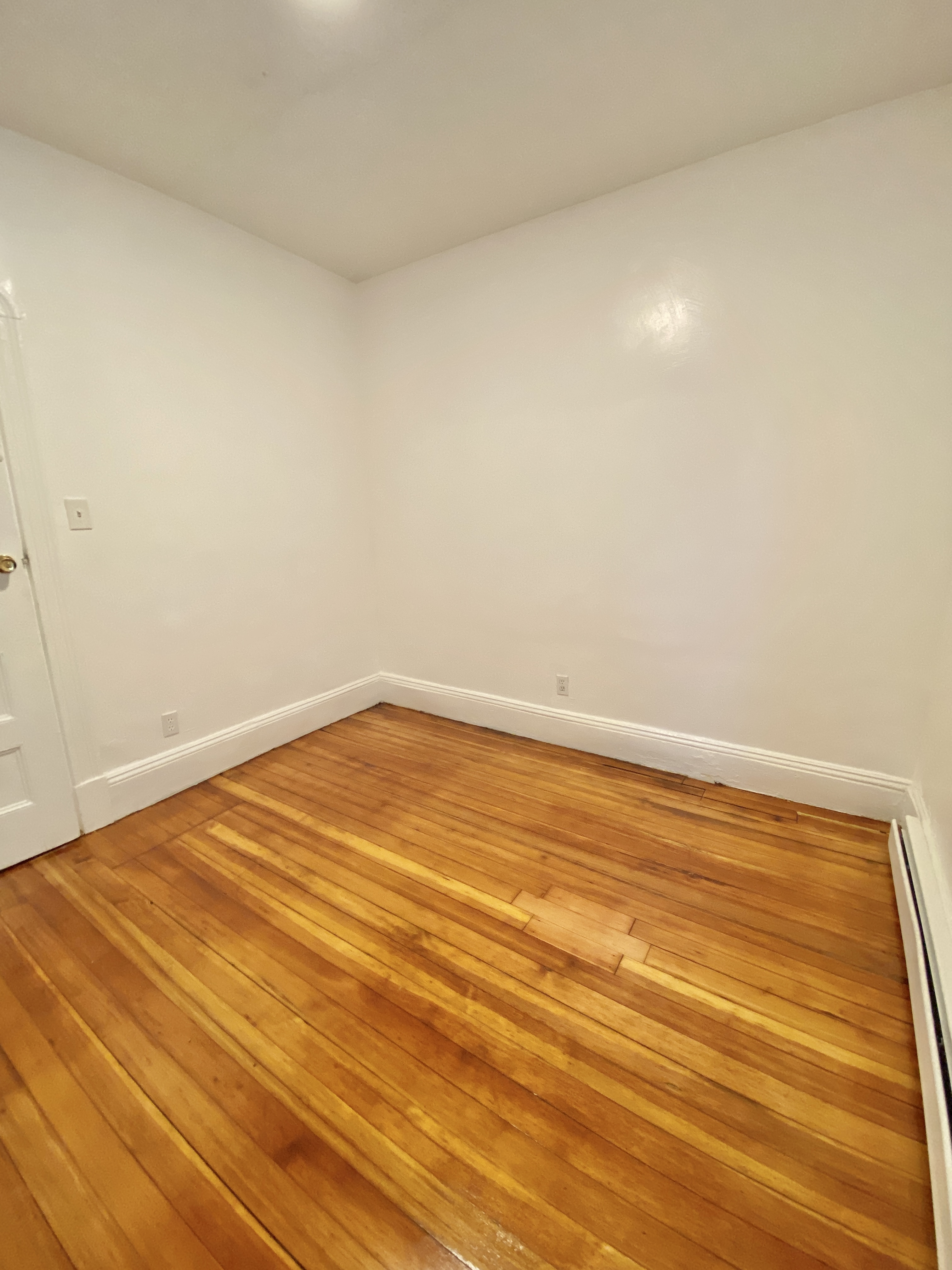 4 bed, 2 bath apartment for rent at 34 Brainerd Rd Unit 1, Allston — photo 21 of 66