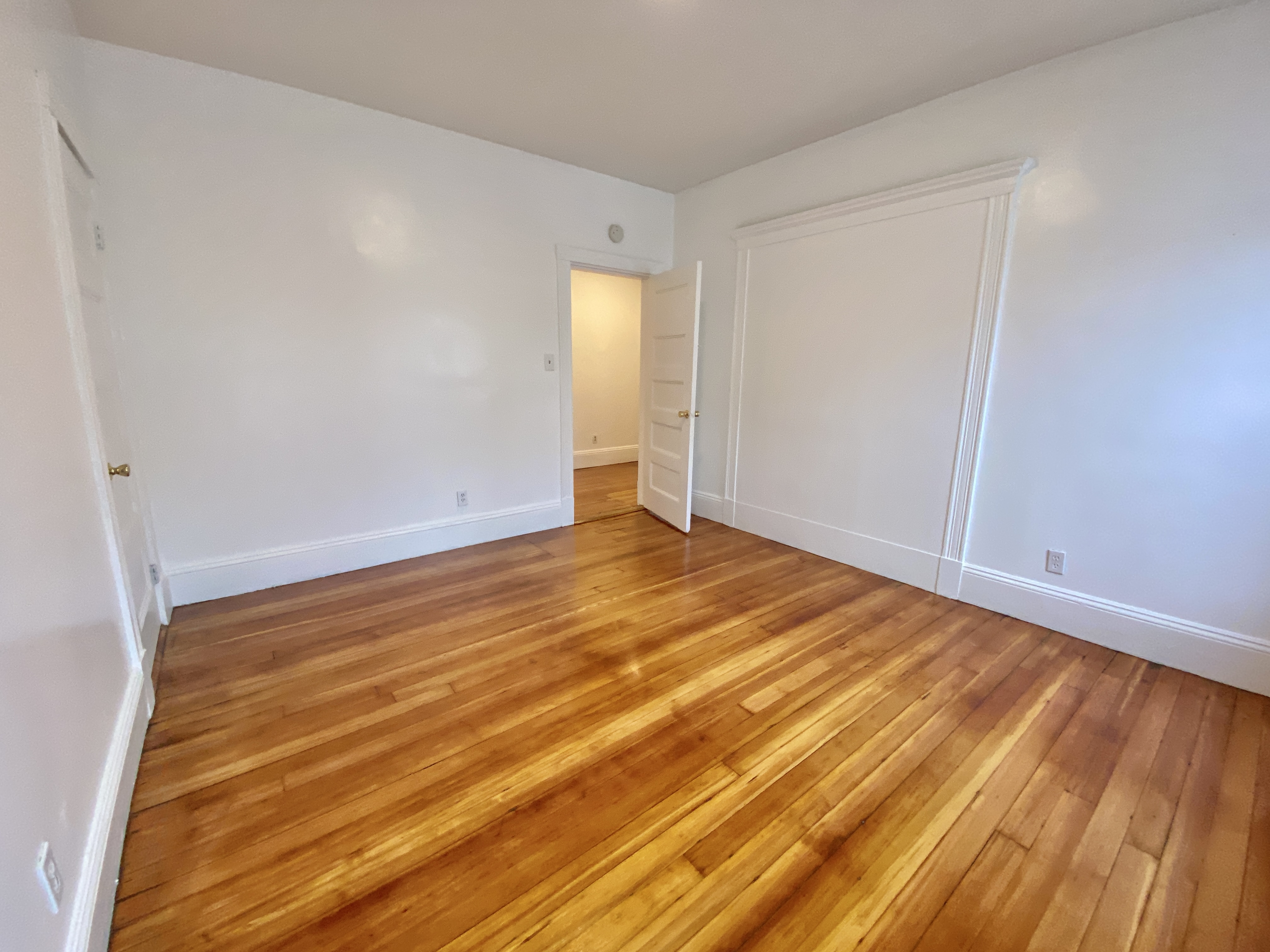 4 bed, 2 bath apartment for rent at 34 Brainerd Rd Unit 1, Allston — photo 13 of 66