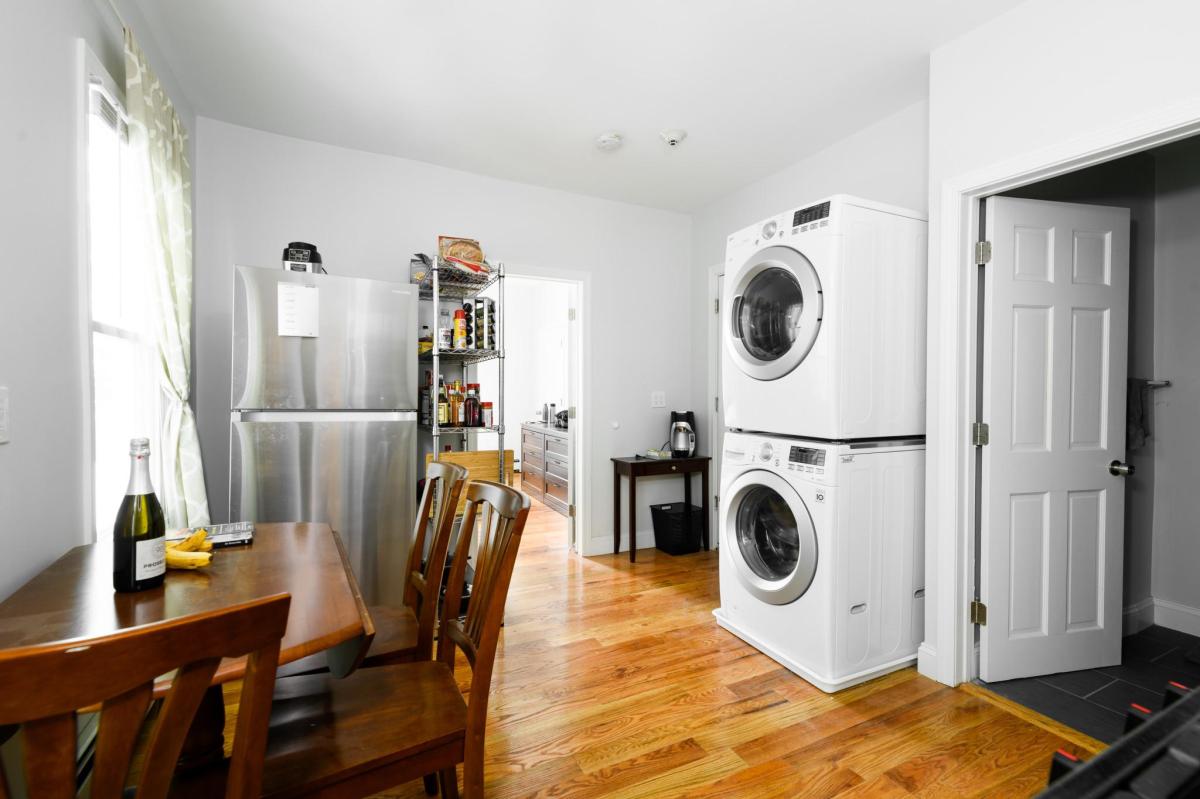 417 Cardinal Medeiros Ave, East Cambridge