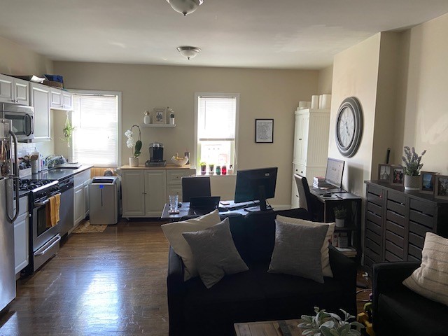 32 L St, South Boston