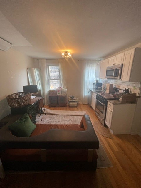 36 L St, South Boston