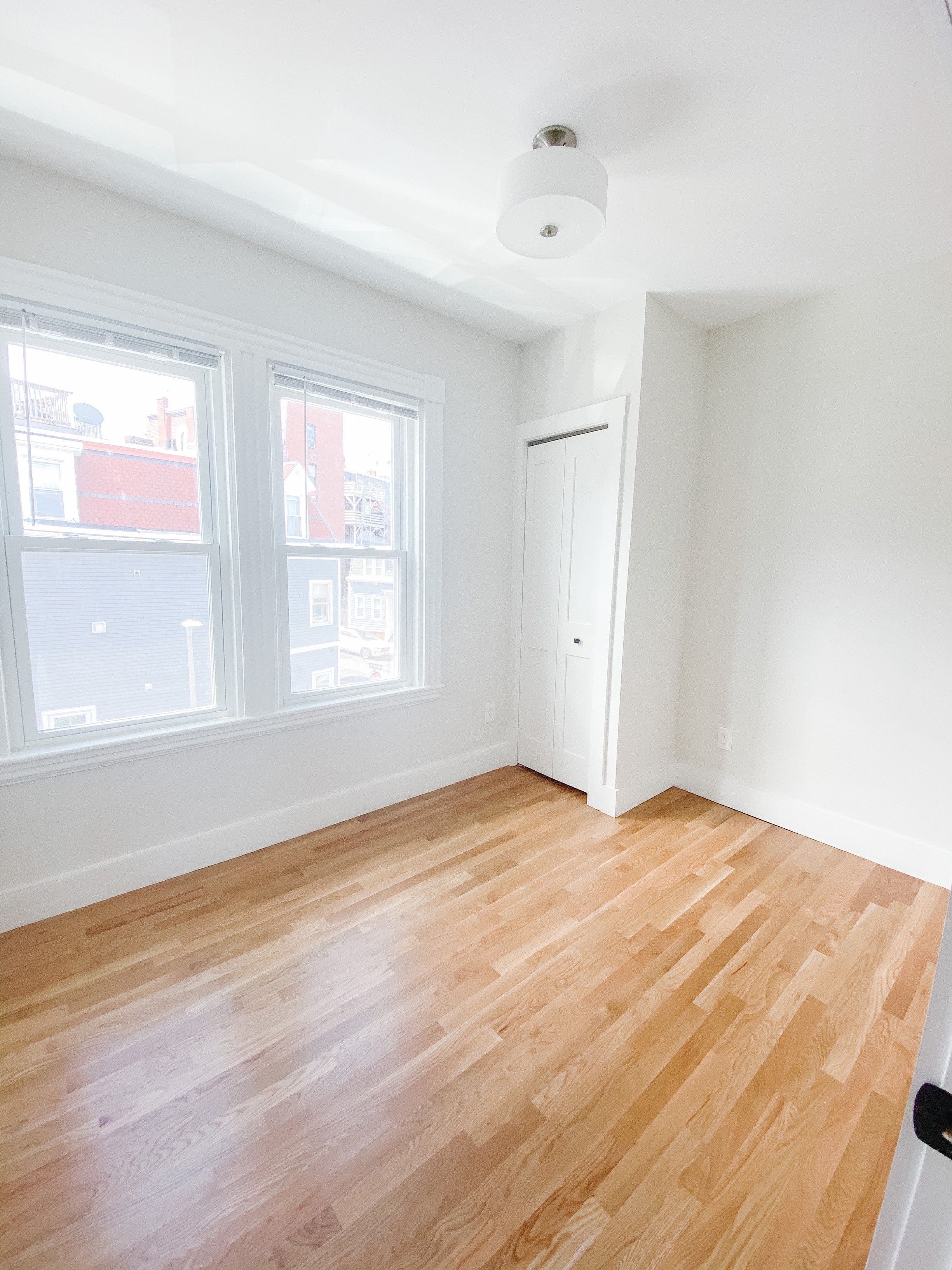 84 Emerson St, South Boston