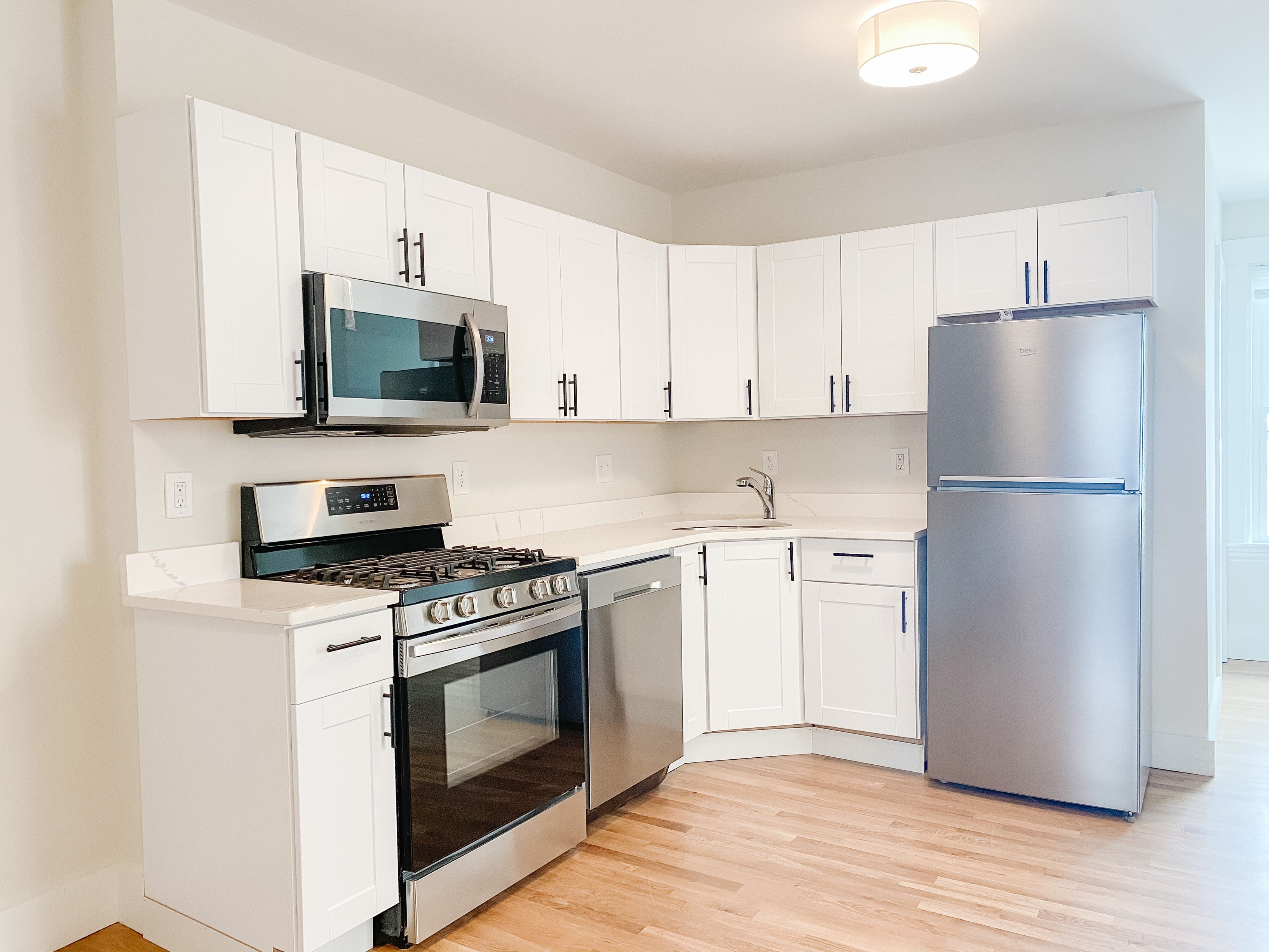 84 Emerson St, South Boston