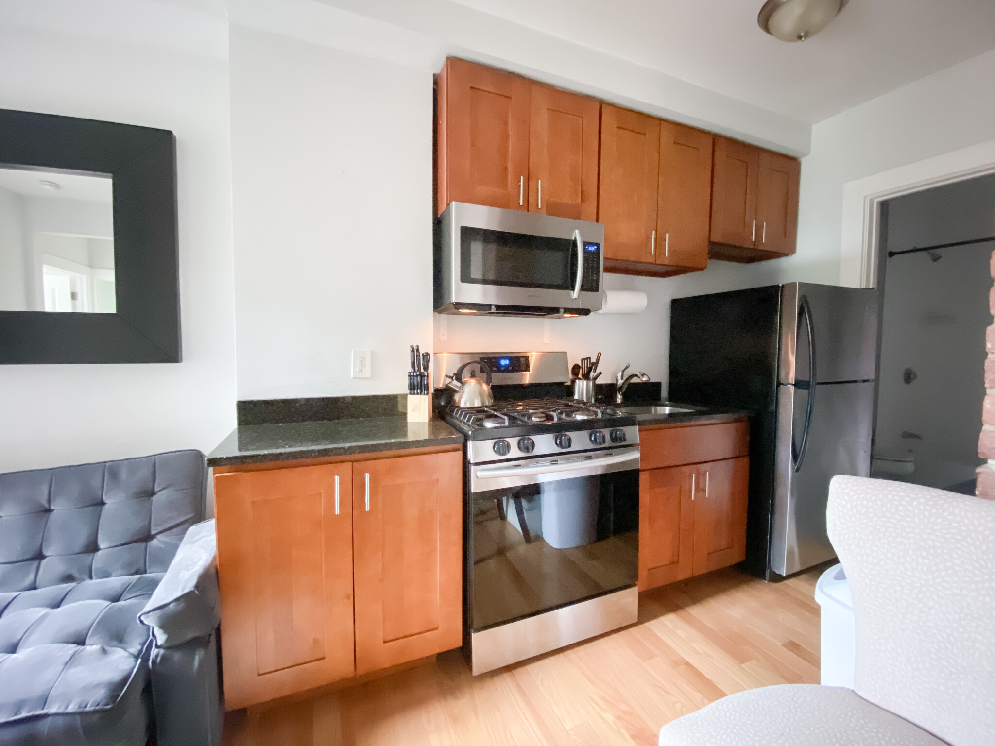 12 Foster St, North End