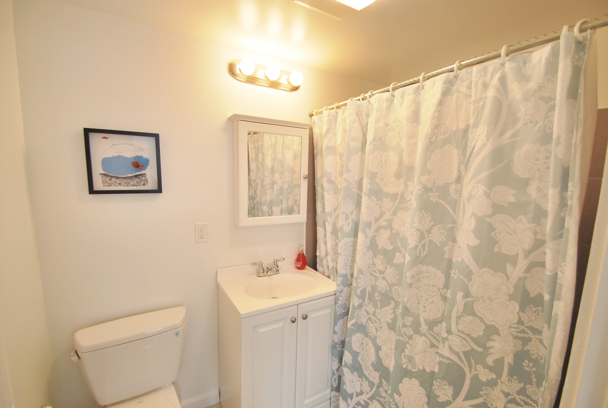 538 East Broadway, South Boston