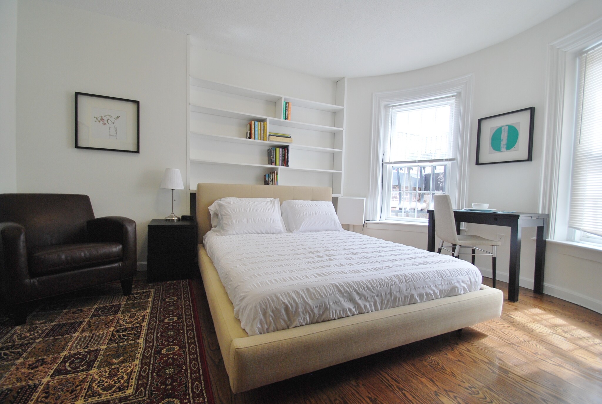 538 East Broadway, South Boston