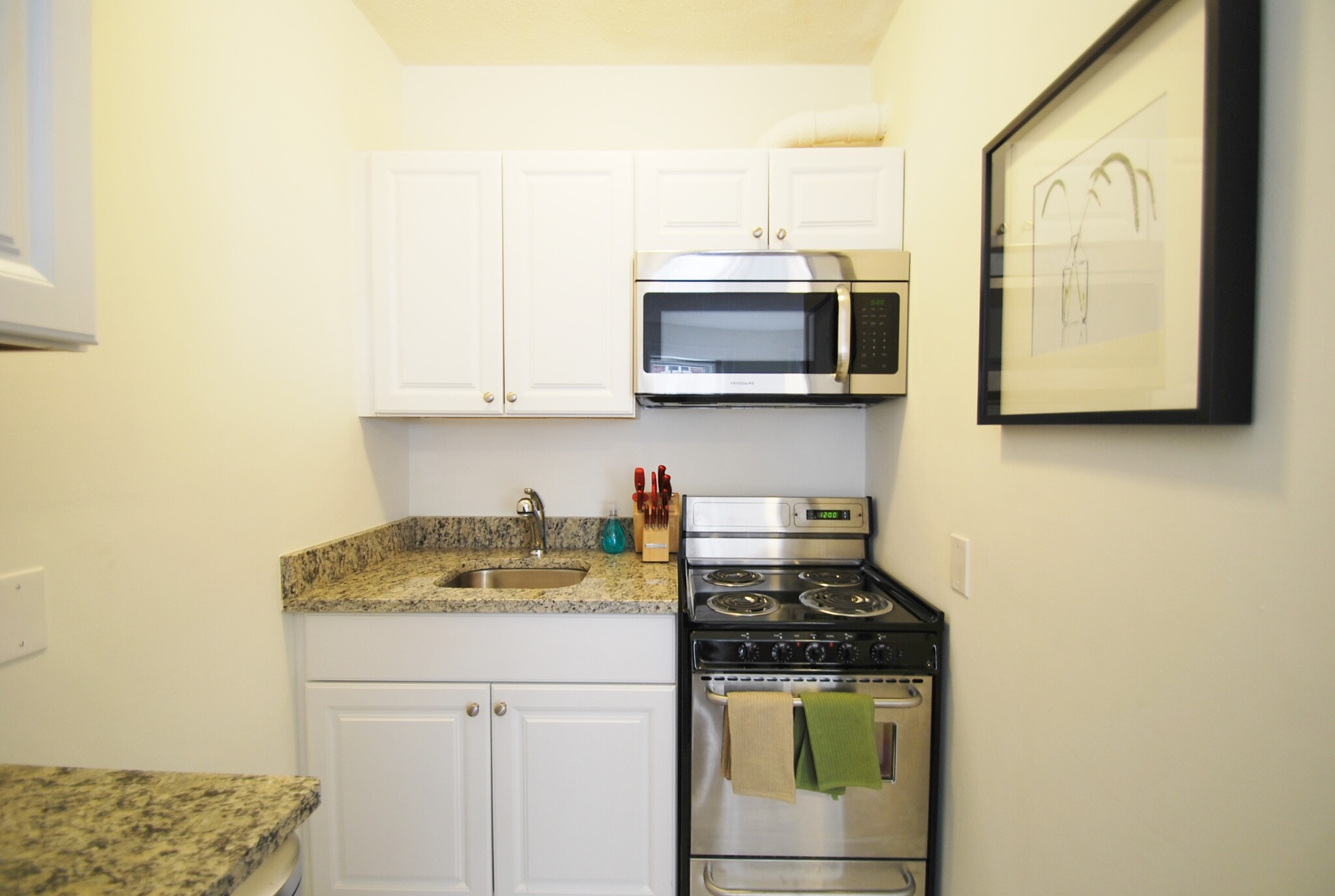 538 East Broadway, South Boston