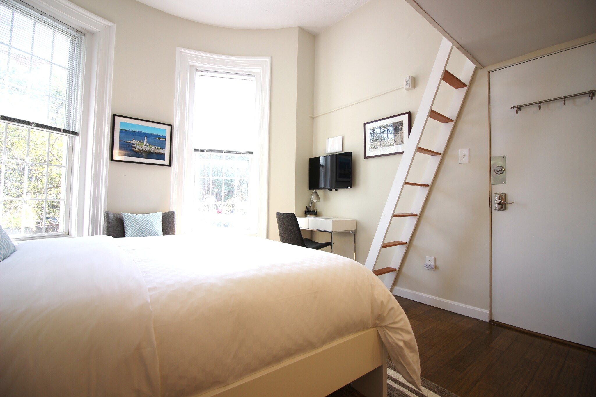 538 Broadway, South Boston