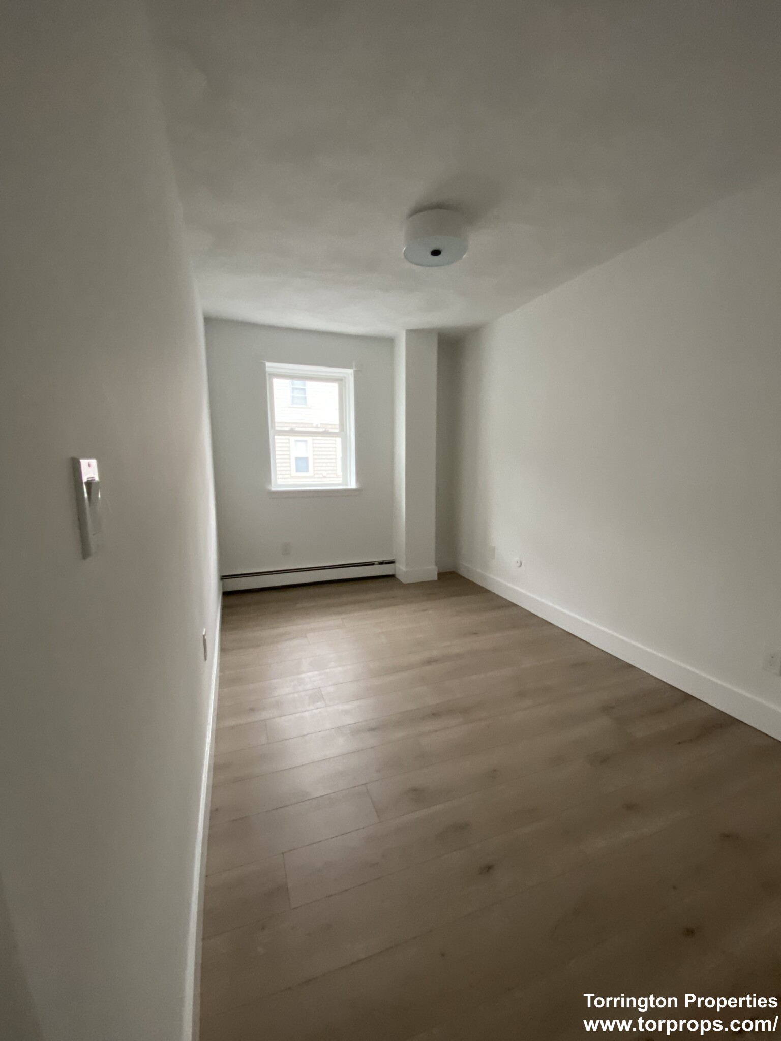 740 7th St, South Boston