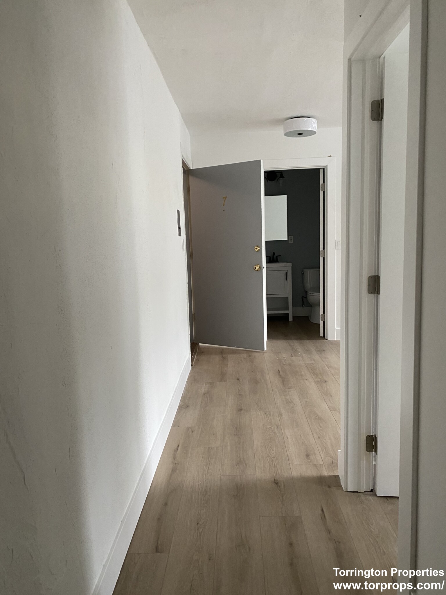 740 7th St, South Boston