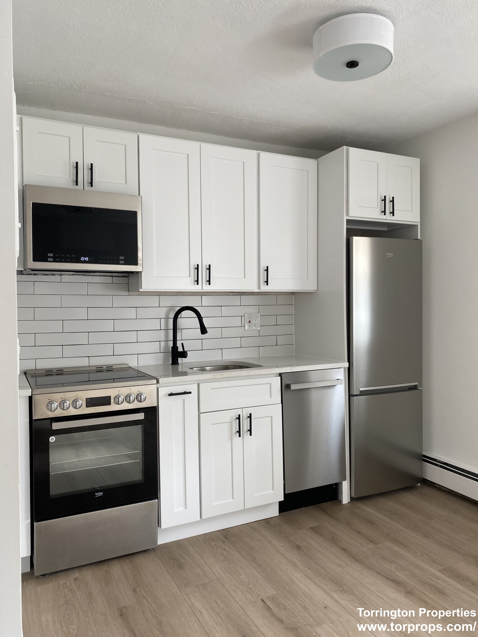 200 Old Colony Ave, South Boston