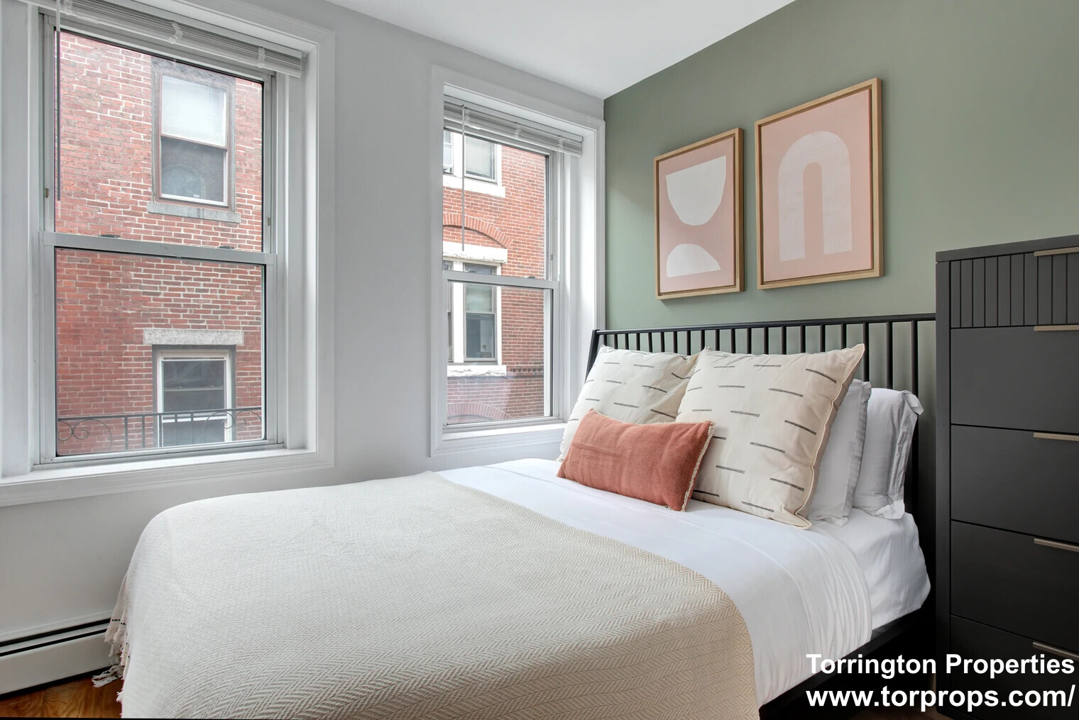 12 Foster St, North End