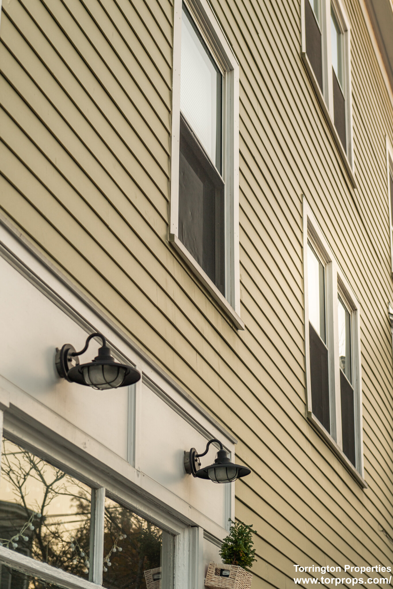 298 Windsor St, The Port