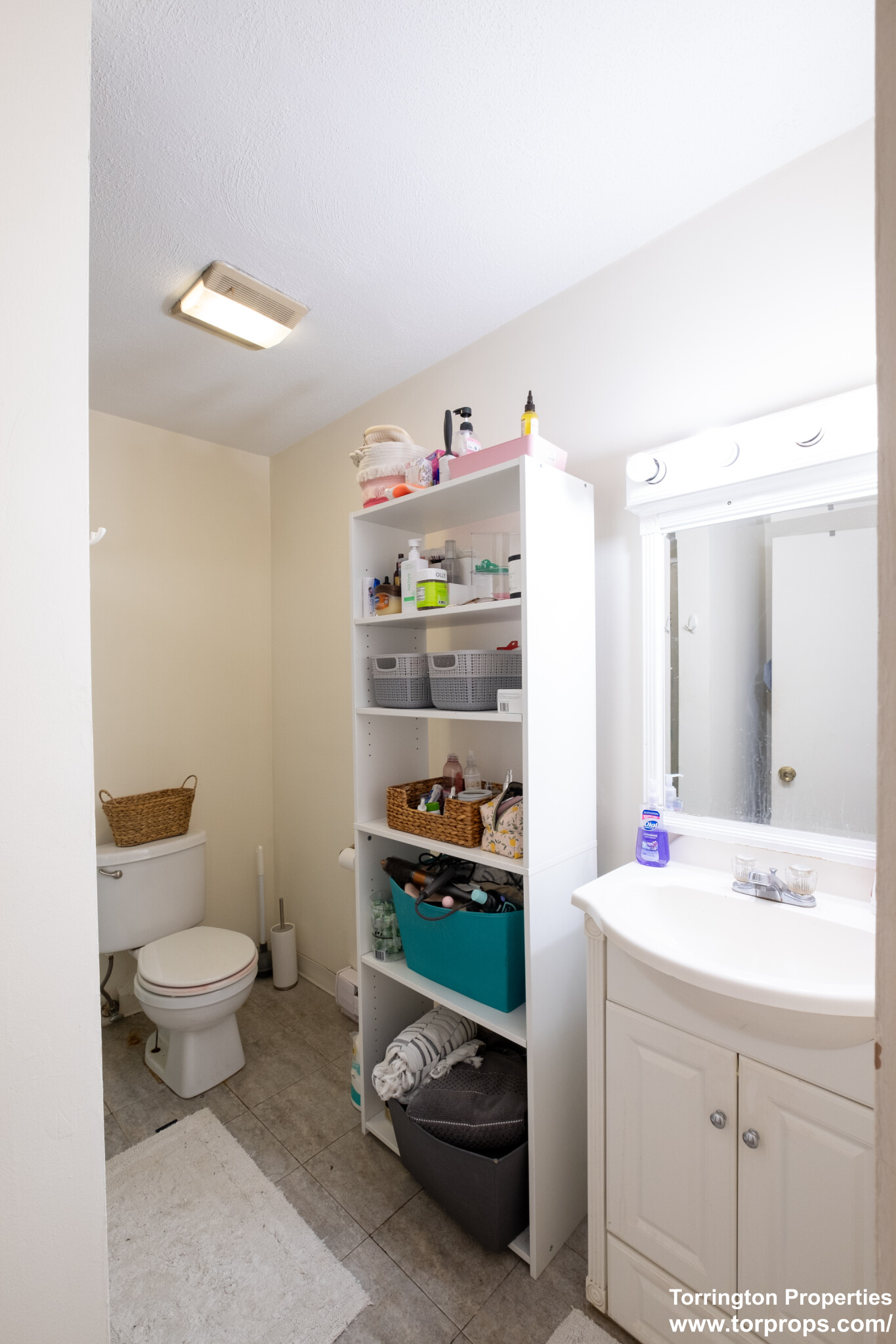 2 Schrepel Pl, South Boston