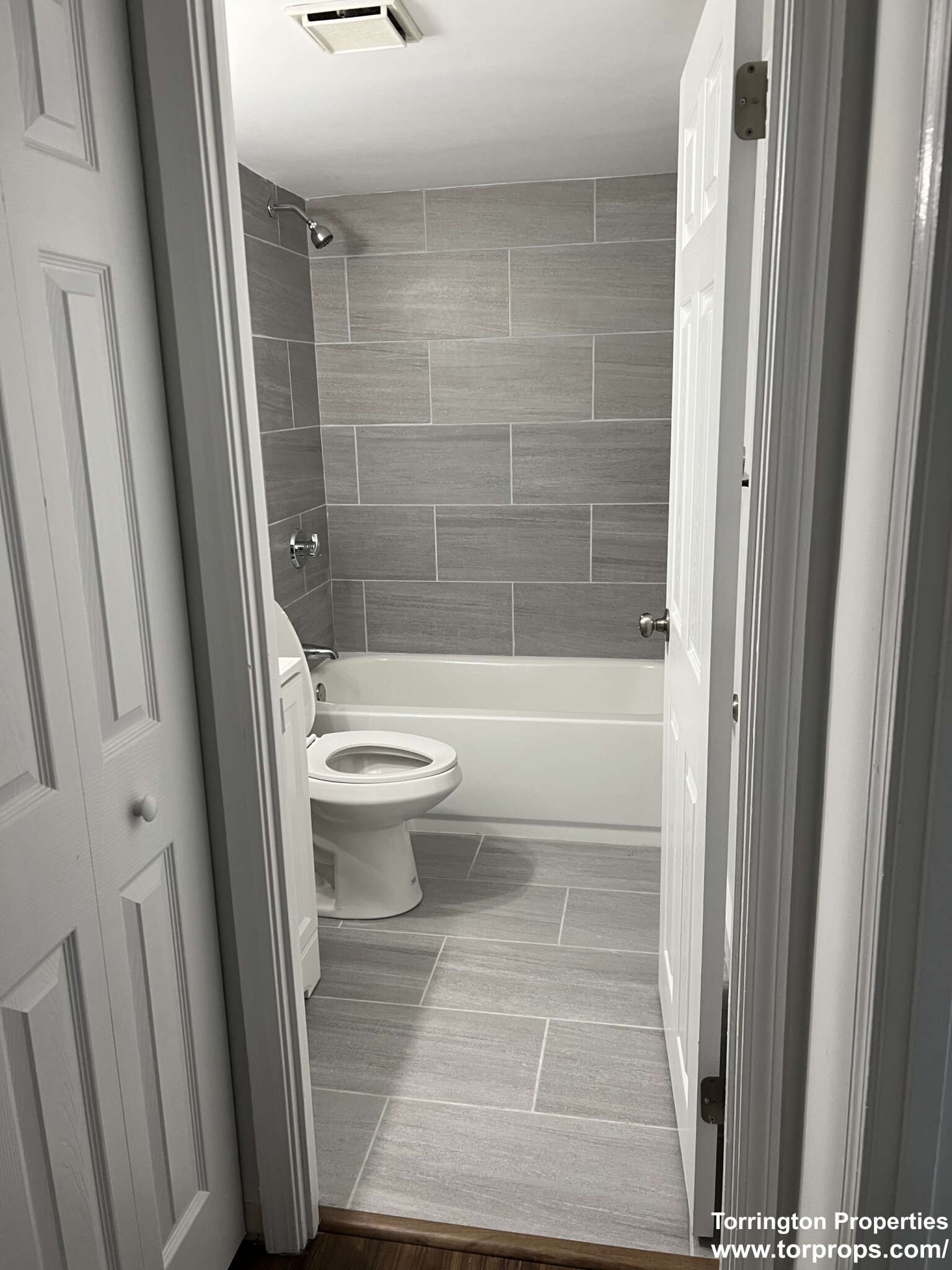 253 Hyde Park Ave, Jamaica Plain