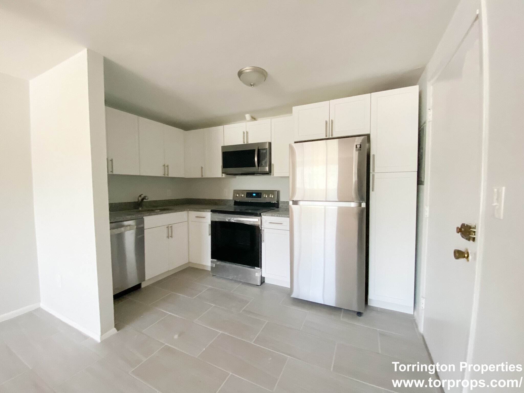 280 Hyde Park Ave, Hyde Park