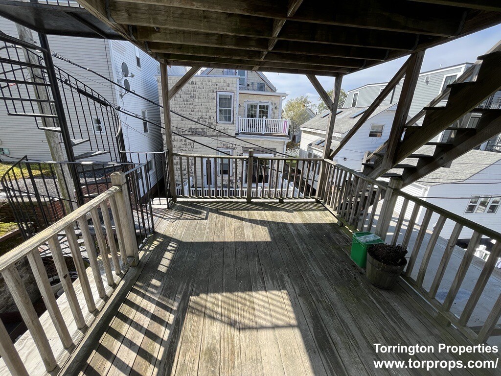 561 East 6th St, South Boston