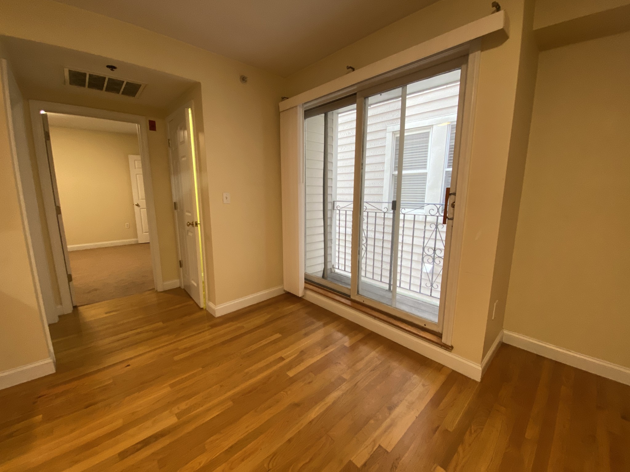 1 bed, 1 bath apartment for rent at 393 West Broadway Unit 4, South Boston — photo 2 of 5