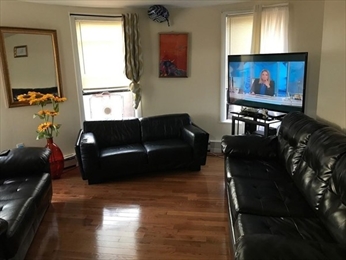 3 bed, 1 bath apartment for rent at 16 Norwell Unit 3, Dorchester — photo 8 of 12