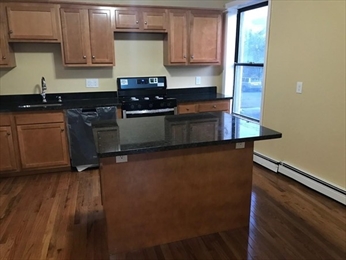 3 bed, 1 bath apartment for rent at 16 Norwell Unit 3, Dorchester — photo 4 of 12