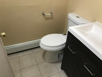 3 bed, 1 bath apartment for rent at 16 Norwell Unit 3, Dorchester — photo 6 of 12