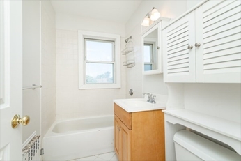 3 bed, 1 bath apartment for rent at 124 Selden St Unit 1, 2, 3, Boston — photo 4 of 17