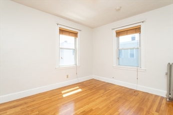 3 bed, 1 bath apartment for rent at 124 Selden St Unit 1, 2, 3, Boston — photo 6 of 17