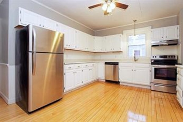 3 bed, 1 bath apartment for rent at 343 Lafayette St Unit 2, Salem — photo 1 of 10
