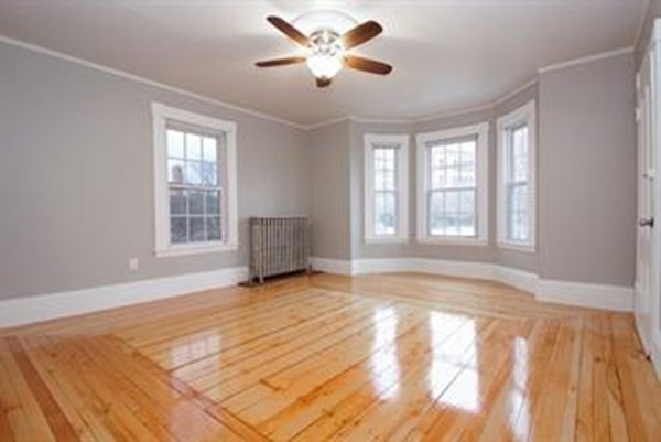 3 bed, 1 bath apartment for rent at 343 Lafayette St Unit 2, Salem — photo 2 of 10