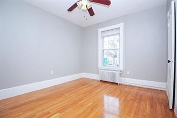 3 bed, 1 bath apartment for rent at 343 Lafayette St Unit 2, Salem — photo 5 of 10