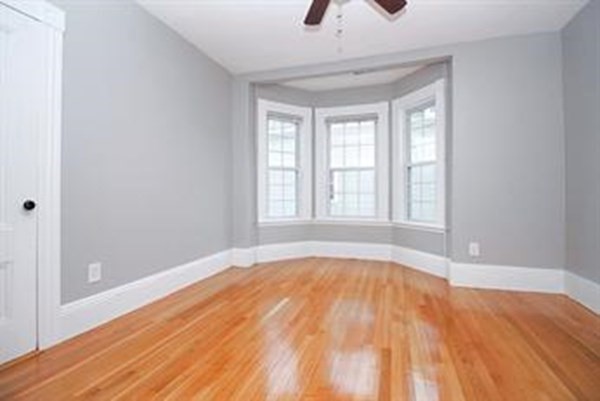 3 bed, 1 bath apartment for rent at 343 Lafayette St Unit 2, Salem — photo 4 of 10