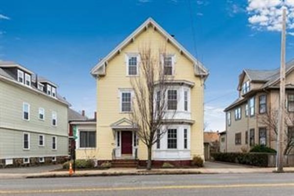 3 bed, 1 bath apartment for rent at 343 Lafayette St Unit 2, Salem — photo 8 of 10
